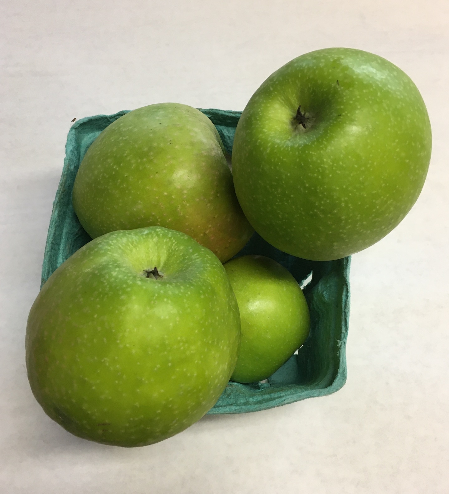 Cortland Apples (Local - Not Organic)